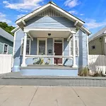 Modern Bungalow Less Than 4 Blocks To 7Th Ave In Ybor