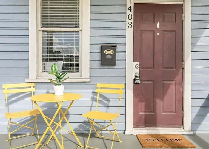 Modern Bungalow Less Than 4 Blocks To 7Th Ave In Ybor