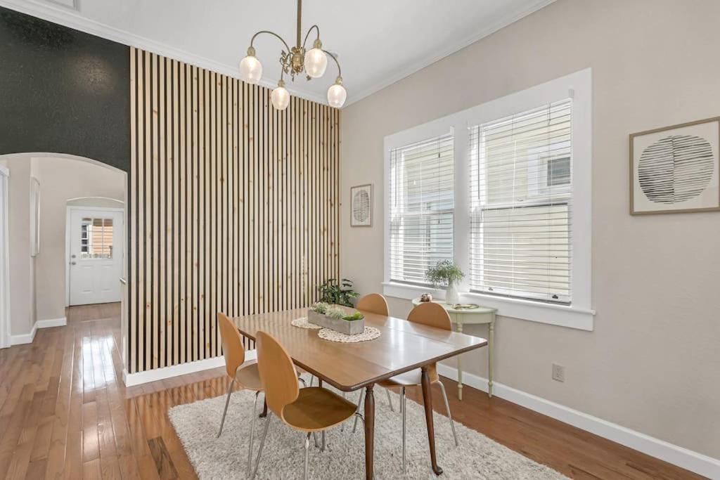 Modern Less Than 4 Blocks To 7th Ave In Ybor Holiday home *