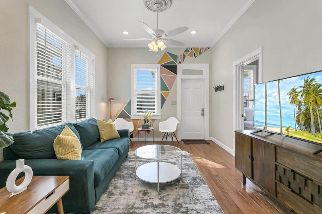 Modern Less Than 4 Blocks To 7th Ave In Ybor Tampa
