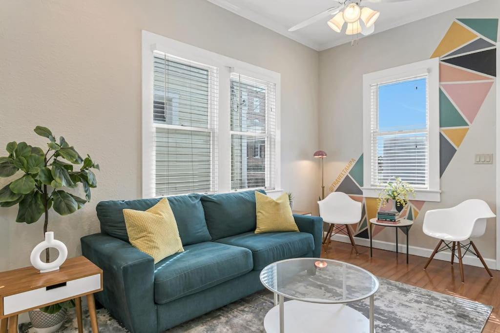 Holiday home Modern Less Than 4 Blocks To 7th Ave In Ybor Tampa